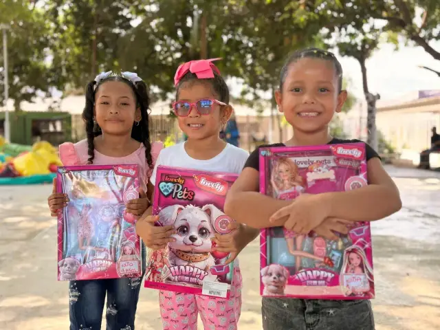 Navidad, regalos y sonrisas – foto 3